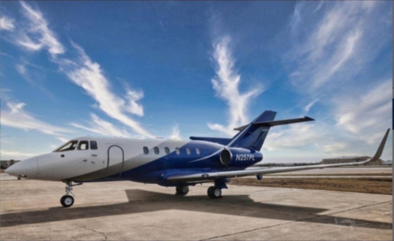 Hawker 800